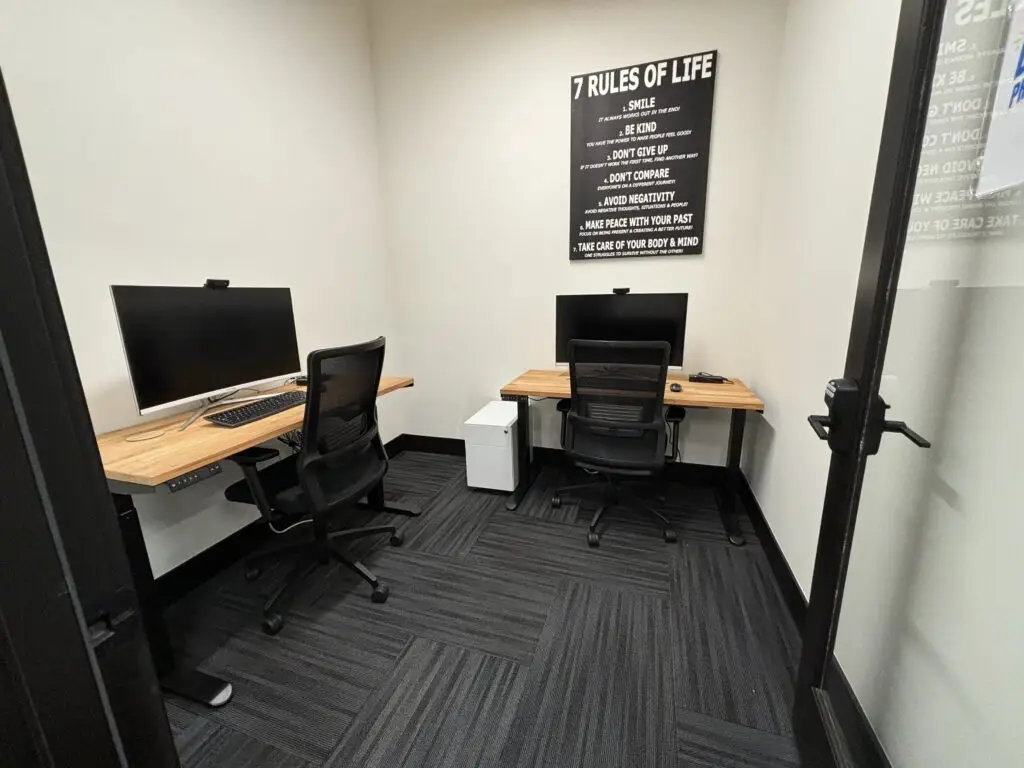 Private office for lease in Everett WA — Think Tank Cowork